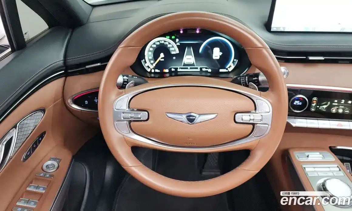 Genesis GV70 2021 2.5 Автомат в Москве № 798758, фото 13