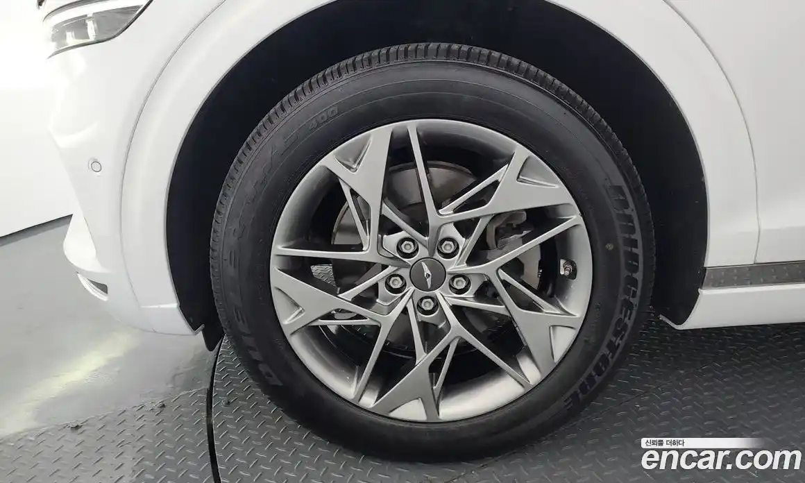 Genesis GV70 2021 2.5 Автомат в Москве № 798758, фото 5