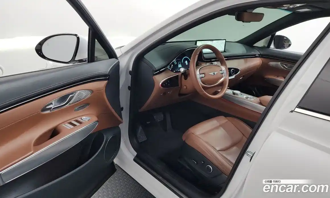 Genesis GV70 2021 2.5 Автомат в Москве № 798758, фото 10