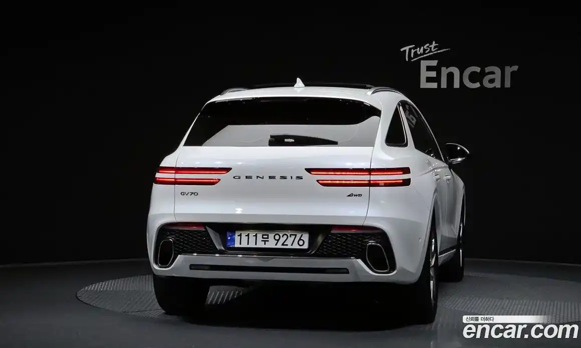 Genesis GV70 2023 2.5 Автомат в Москве № 798851, фото 4