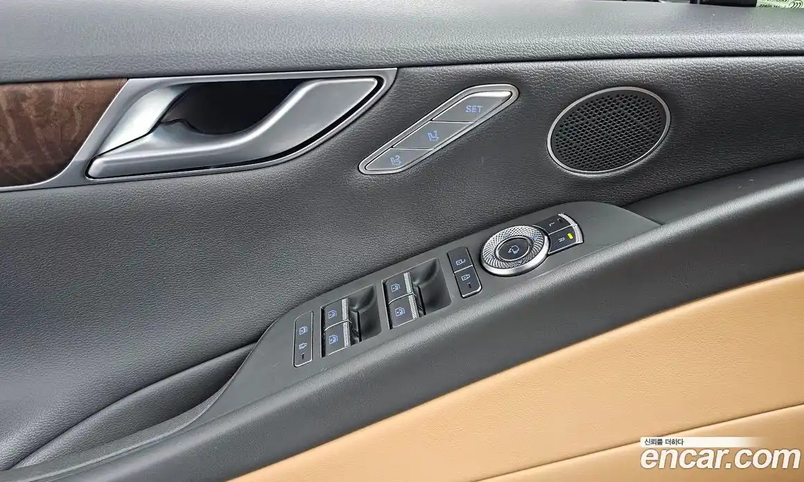 Genesis G80 2023 2.5 Автомат в Москве № 798852, фото 18