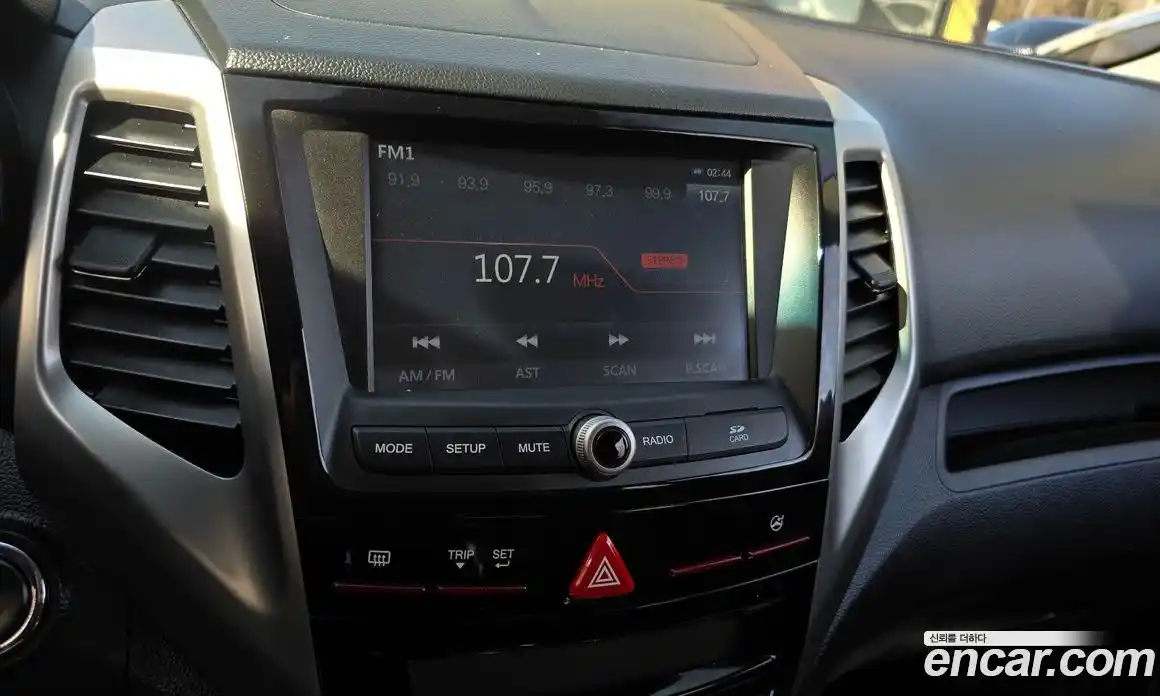 SsangYong TIBOLI 2015 1.6 Автомат в Москве № 799064, фото 14