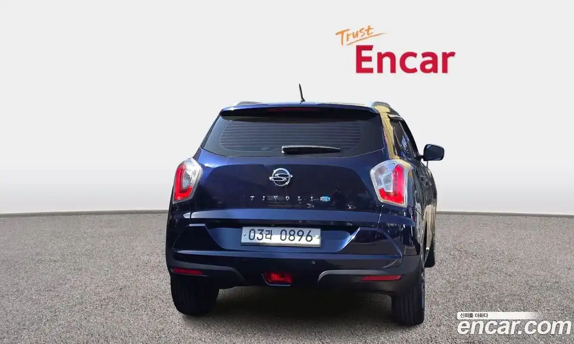 SsangYong TIBOLI 2015 1.6 Автомат в Москве № 799064, фото 4