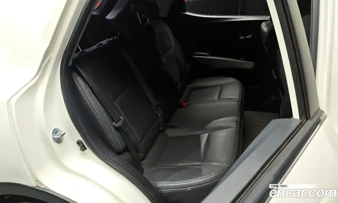 SsangYong TIBOLI 2015 1.6 Автомат в Москве № 799264, фото 13