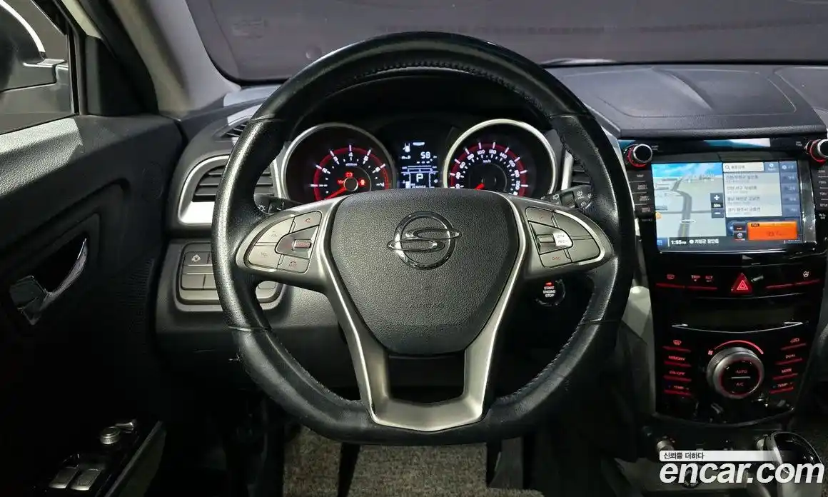 SsangYong TIBOLI 2015 1.6 Автомат в Москве № 799264, фото 14