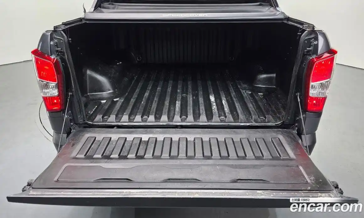 SsangYong Rexton 2018 2.2 Автомат в Москве № 799275, фото 20