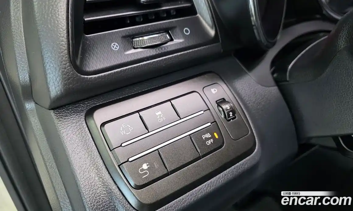 SsangYong TIBOLI 2016 1.6 Автомат в Москве № 799333, фото 13