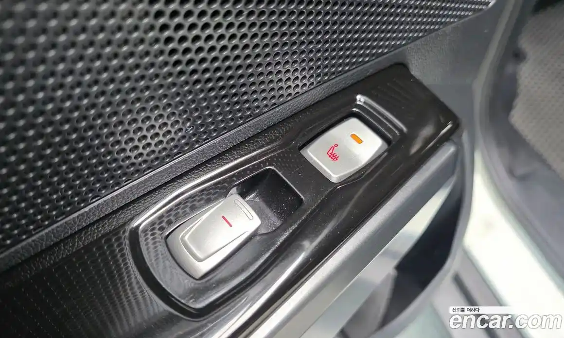 SsangYong TIBOLI 2016 1.6 Автомат в Москве № 799333, фото 18