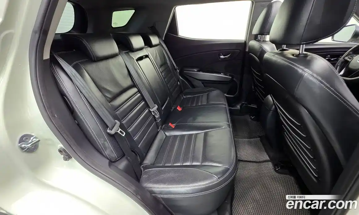 SsangYong TIBOLI 2016 1.6 Автомат в Москве № 799333, фото 19