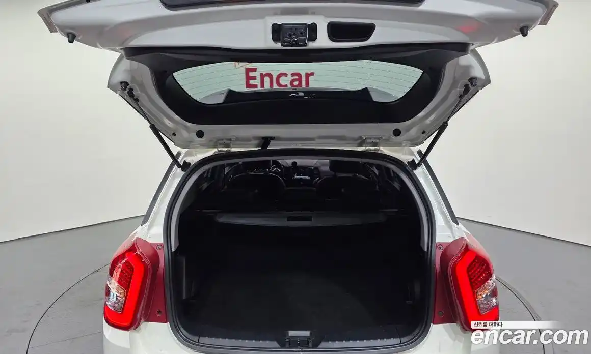 SsangYong TIBOLI 2016 1.6 Автомат в Москве № 799333, фото 20