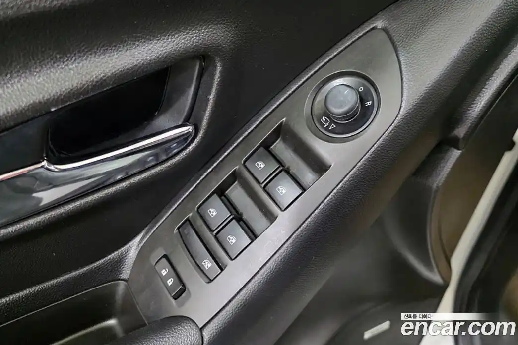 Chevrolet Trax 2017 1.6 Автомат в Москве № 799491, фото 16