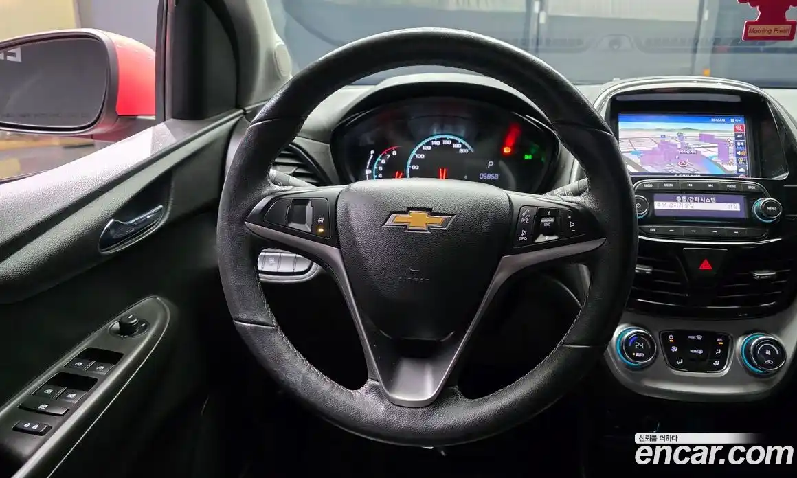 Chevrolet Spark 2017 1.0 Автомат в Москве № 799641, фото 13