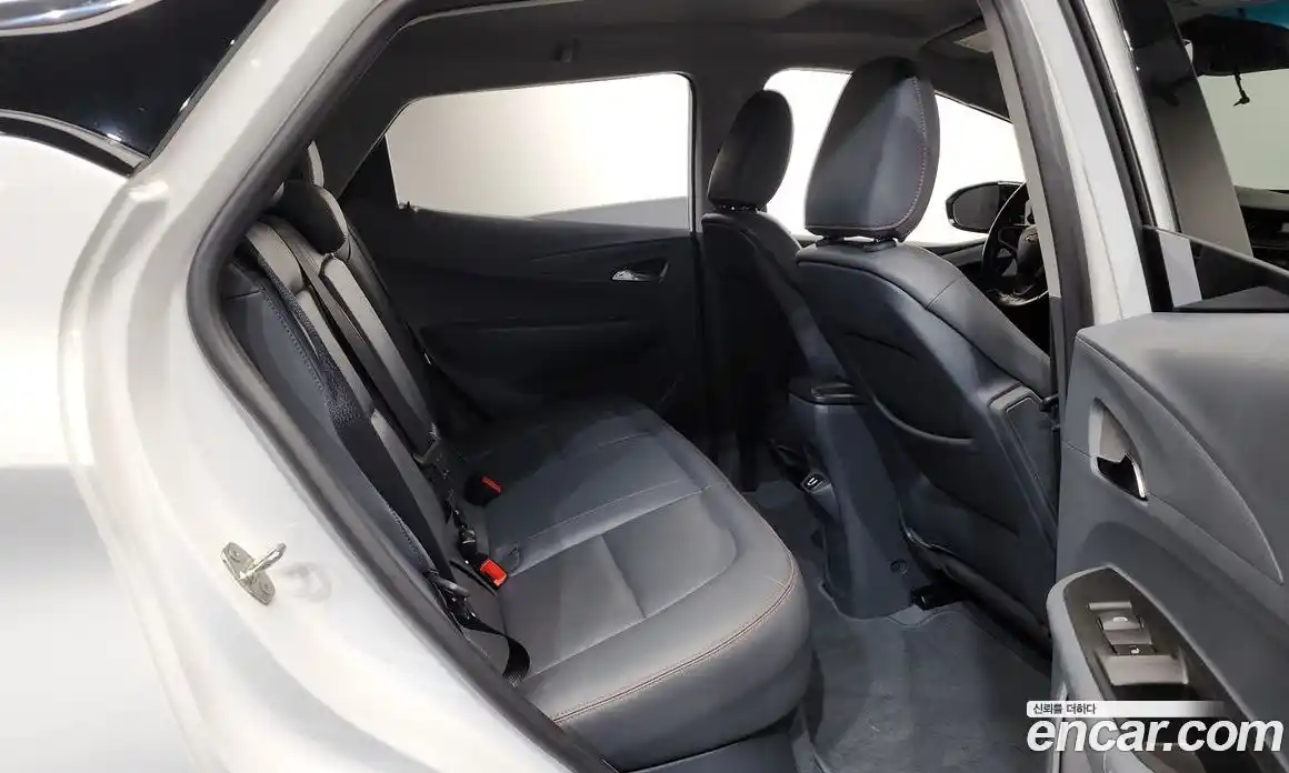 Chevrolet Bolt EV 2019 0.2 Автомат в Москве № 799737, фото 11