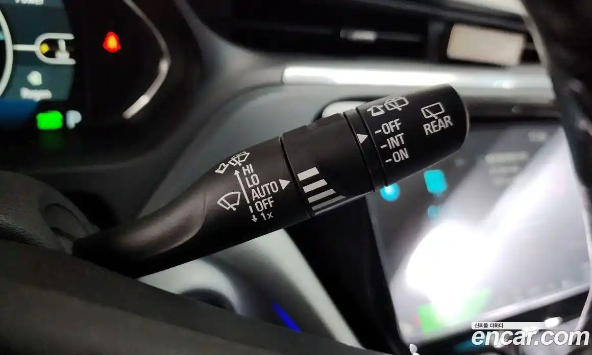 Chevrolet Bolt EV 2019 0.2 Автомат в Москве № 799737, фото 14