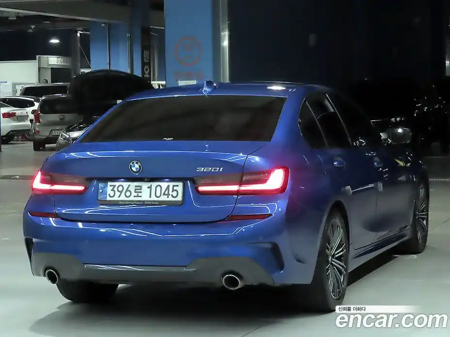 BMW 3-Series 2021 2.0 Автомат в Москве № 800311, фото 4