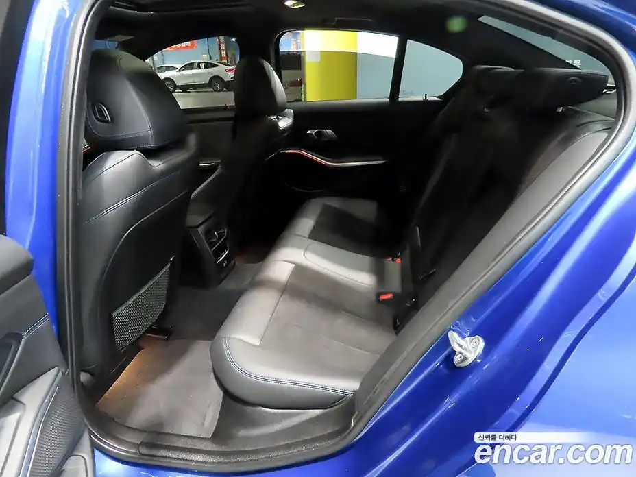 BMW 3-Series 2021 2.0 Автомат в Москве № 800311, фото 7