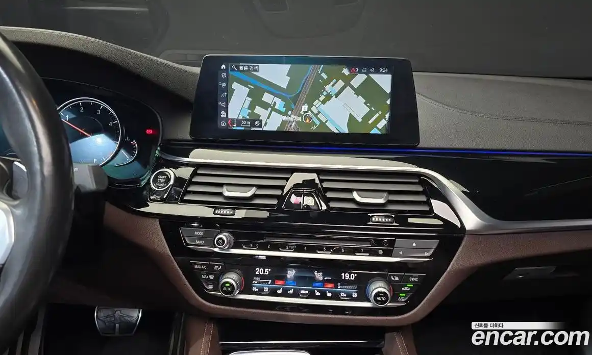 BMW 5-Series 2018 2.0 Автомат в Москве № 800329, фото 14