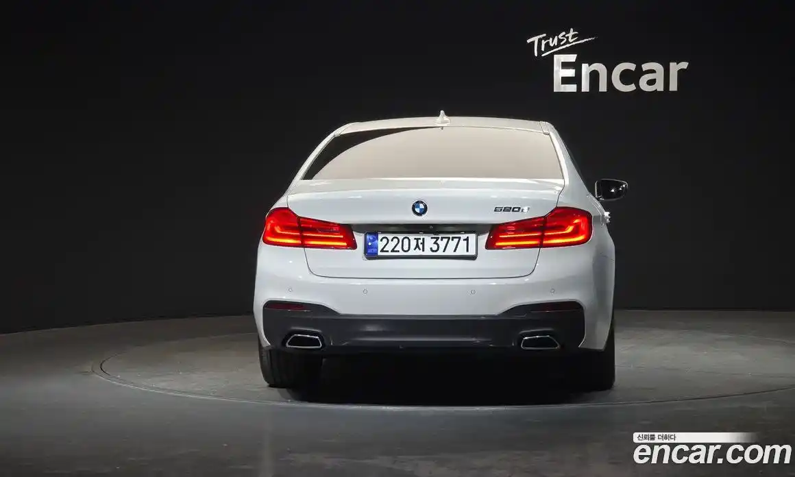 BMW 5-Series 2018 2.0 Автомат в Москве № 800329, фото 4