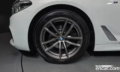 BMW 5-Series 2018 2.0 Автомат в Москве № 800329, миниатюра 5