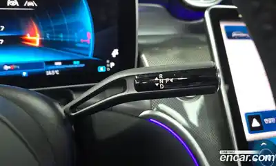 Mercedes-Benz GLC-Class 2025 2.0 Автомат в Москве № 800603, миниатюра 9