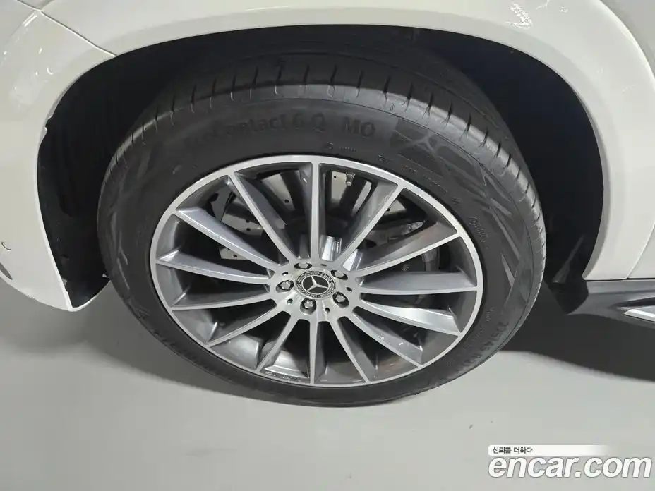 Mercedes-Benz GLE-Class 2025 3.0 Автомат в Москве № 800656, фото 15