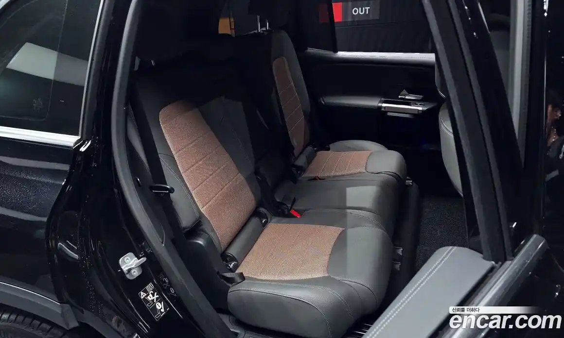 Mercedes-Benz EQB 2024 0.2 Автомат в Москве № 800694, фото 12