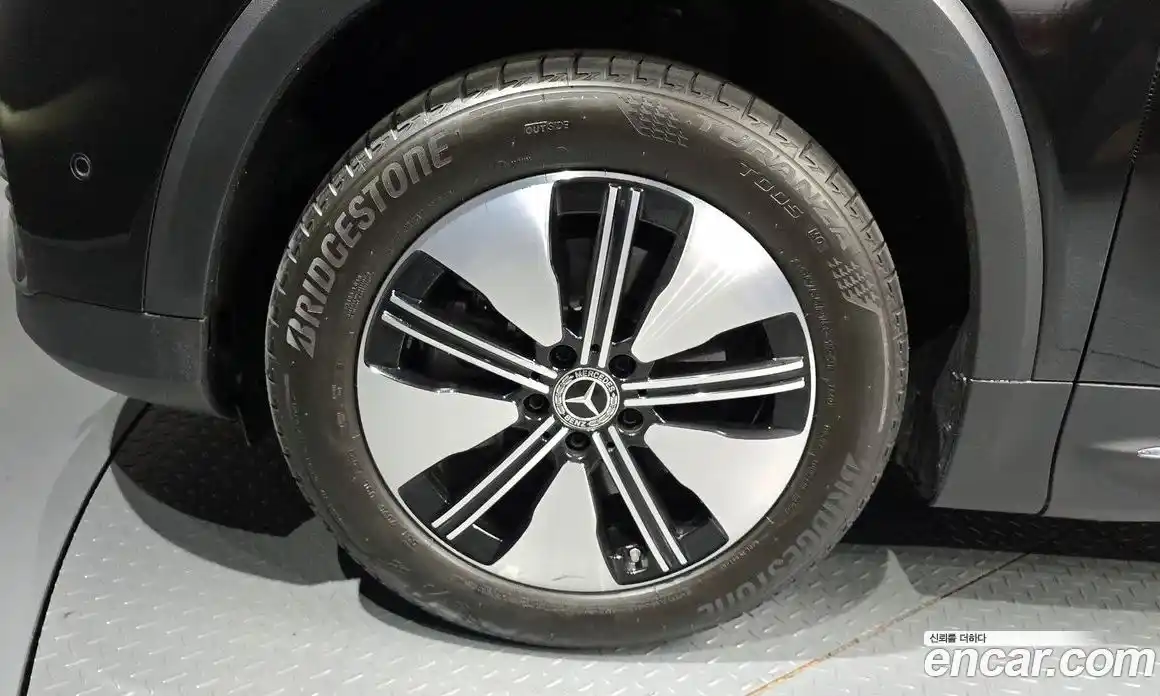 Mercedes-Benz EQB 2024 0.2 Автомат в Москве № 800694, фото 5