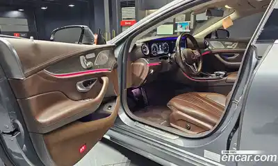 Mercedes-Benz CLS-Class 2019 1.9 Автомат в Москве № 800951, миниатюра 11