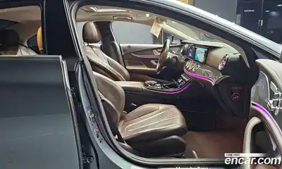 Mercedes-Benz CLS-Class 2019 1.9 Автомат в Москве № 800951, миниатюра 10