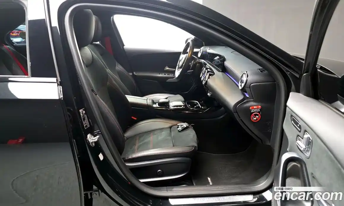 Mercedes-Benz A-Class 2022 2.0 Автомат в Москве № 800982, фото 11