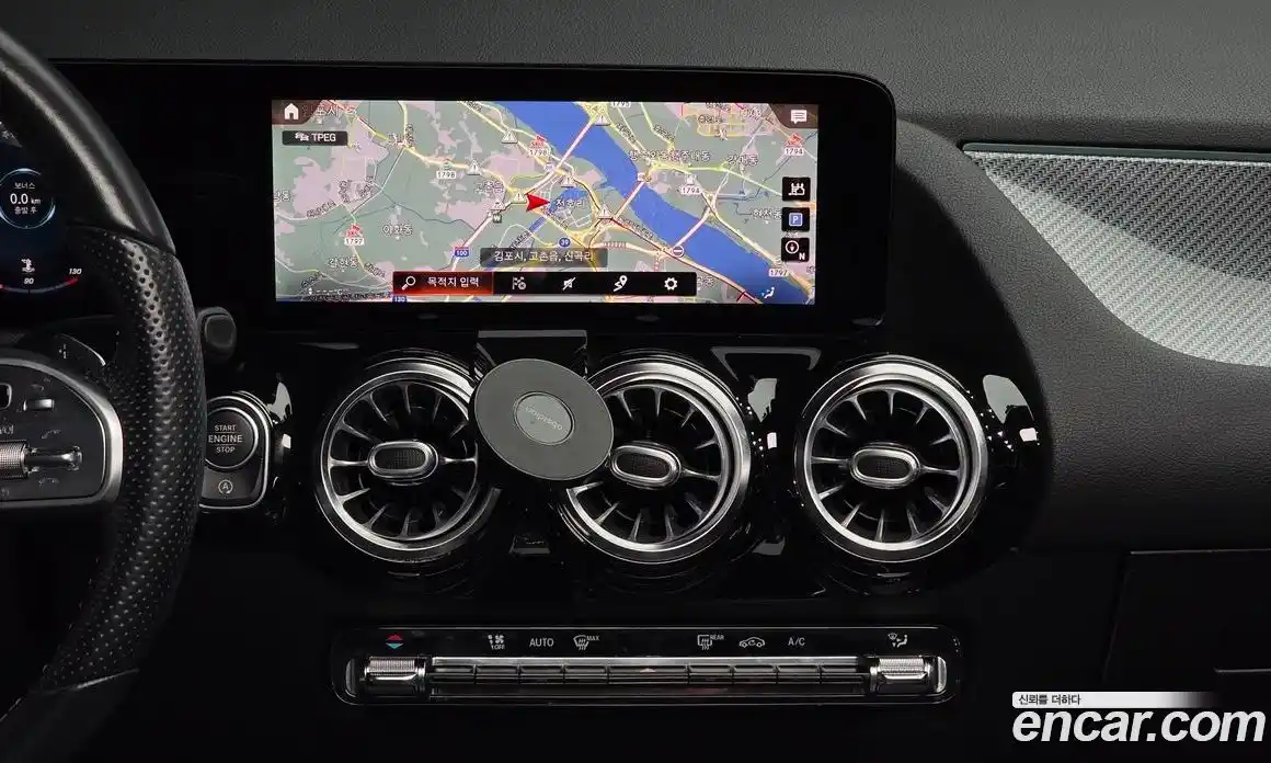 Mercedes-Benz GLA-Class 2021 2.0 Автомат в Москве № 801042, фото 14