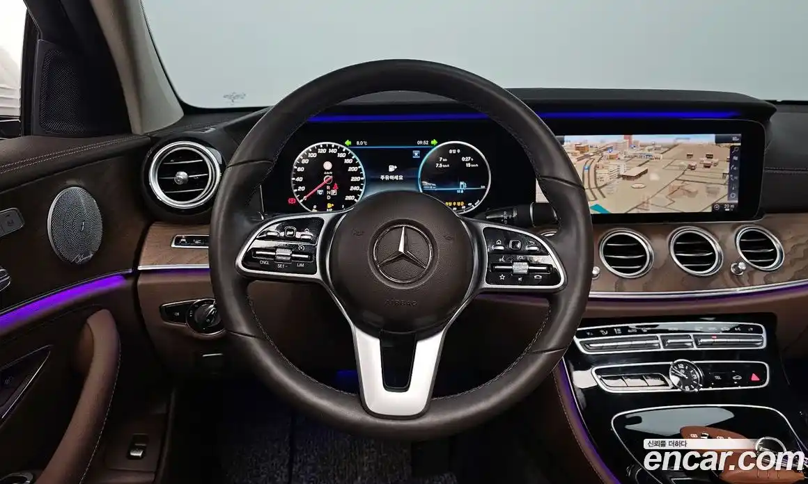 Mercedes-Benz E-Class 2019 2.0 Автомат в Москве № 801045, фото 13
