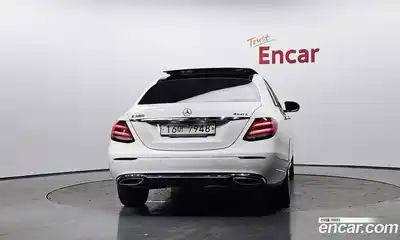 Mercedes-Benz E-Class 2019 2.0 Автомат в Москве № 801045, миниатюра 4