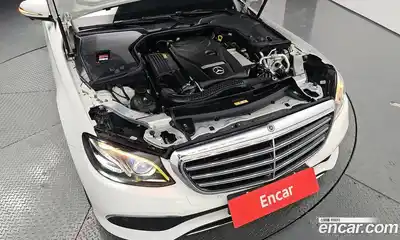 Mercedes-Benz E-Class 2019 2.0 Автомат в Москве № 801045, миниатюра 6
