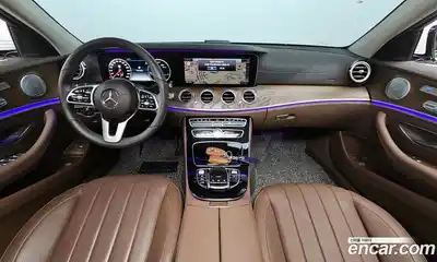 Mercedes-Benz E-Class 2019 2.0 Автомат в Москве № 801045, миниатюра 7