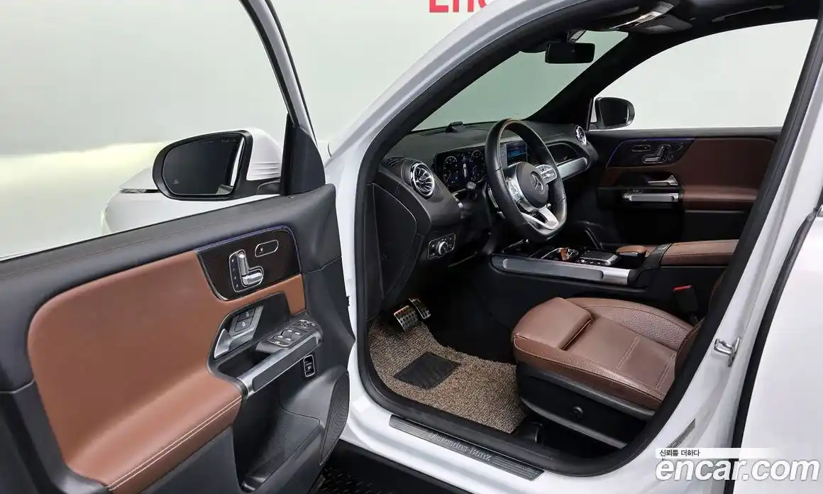 Mercedes-Benz GLB-Class 2021 2.0 Автомат в Москве № 801073, фото 11