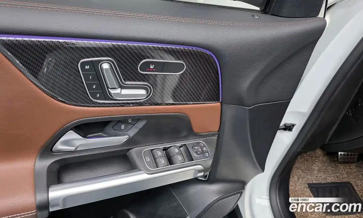 Mercedes-Benz GLB-Class 2021 2.0 Автомат в Москве № 801073, фото 19