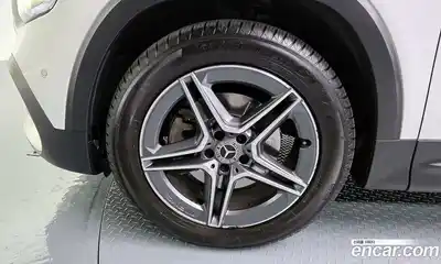 Mercedes-Benz GLB-Class 2021 2.0 Автомат в Москве № 801073, миниатюра 5