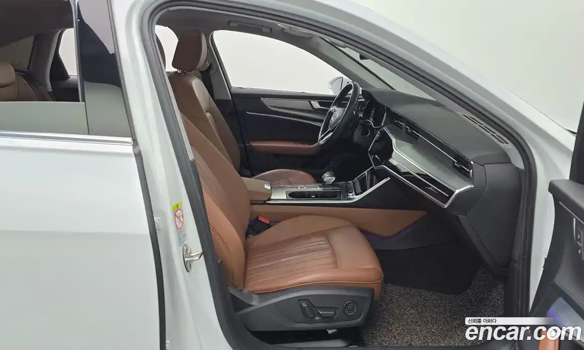 Audi A6 2021 2.0 Автомат в Москве № 801584, фото 11