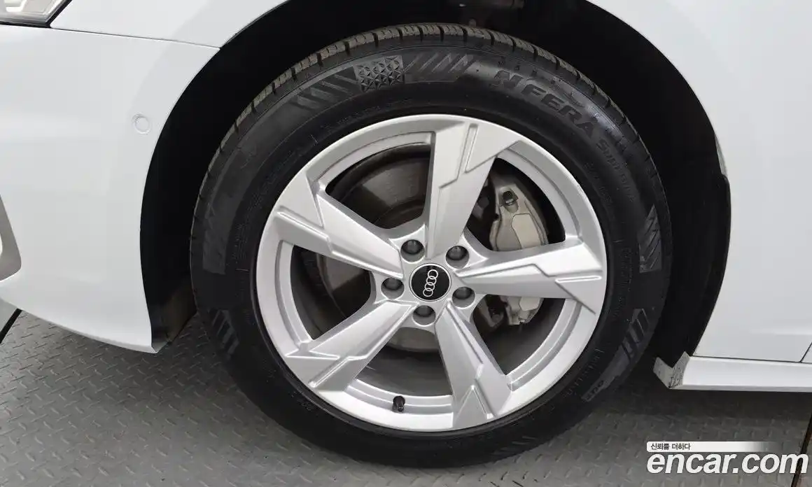 Audi A6 2021 2.0 Автомат в Москве № 801584, фото 5