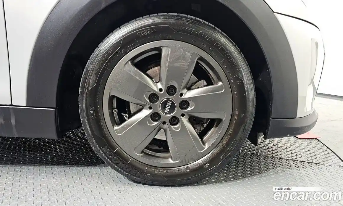 Mini Cooper 2022 1.5 Автомат в Москве № 802276, фото 5