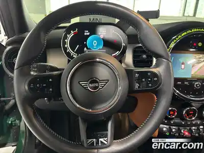 Mini Cooper 2021 1.5 Автомат в Москве № 802284, миниатюра 12