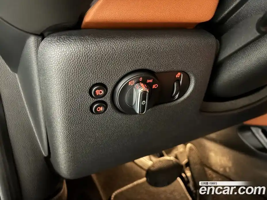 Mini Cooper 2021 1.5 Автомат в Москве № 802284, фото 13