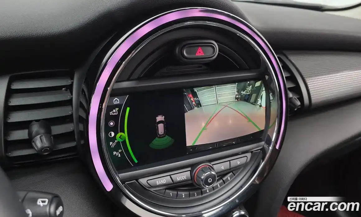 Mini Cooper 2020 1.5 Автомат в Москве № 802304, фото 15