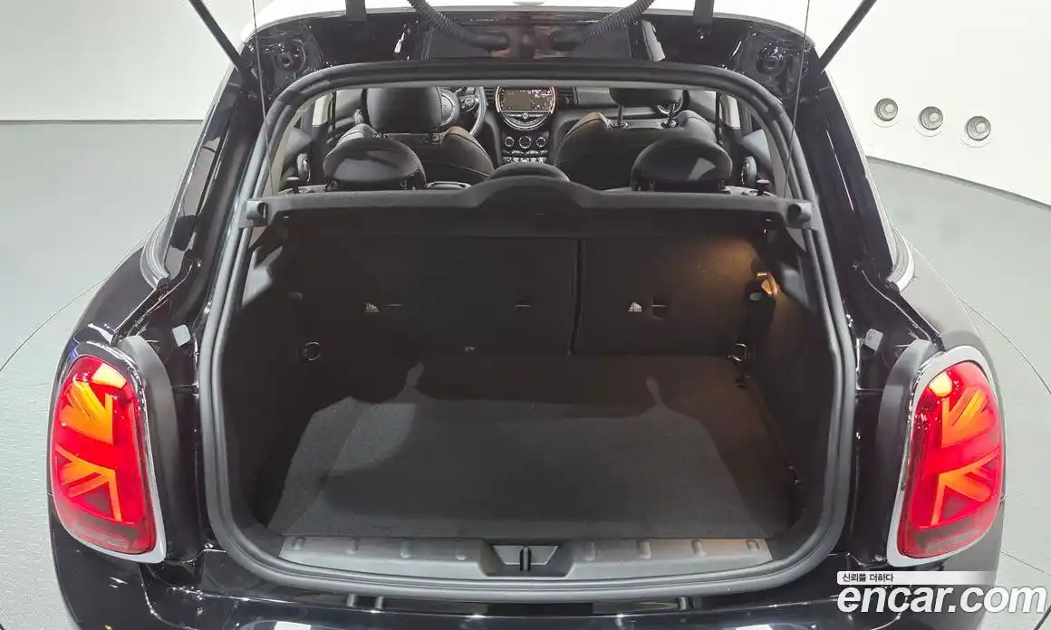 Mini Cooper 2020 1.5 Автомат в Москве № 802304, фото 20