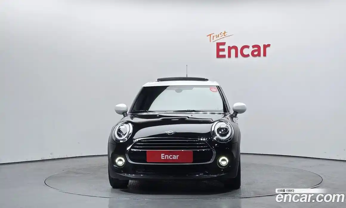 Mini Cooper 2020 1.5 Автомат в Москве № 802304, фото 3