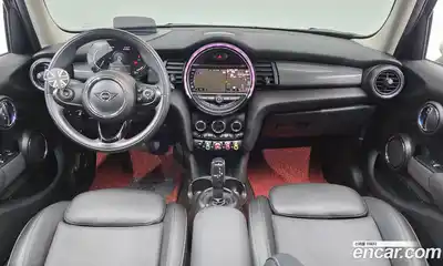 Mini Cooper 2020 1.5 Автомат в Москве № 802304, миниатюра 7