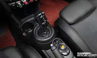 Mini Cooper 2020 1.5 Автомат в Москве № 802304, миниатюра 9