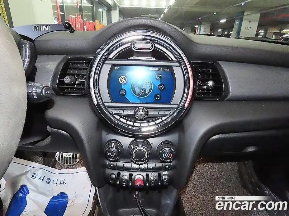 Mini Cooper 2020 1.5 Автомат в Москве № 802532, фото 11