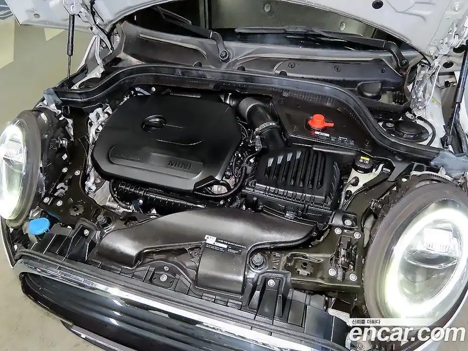 Mini Cooper 2020 1.5 Автомат в Москве № 802532, фото 17